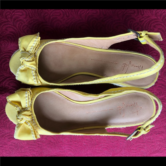 EUC Yellow Espadrilles- Franco Sarto Artists Collection- size 11M - Picture 1 of 5